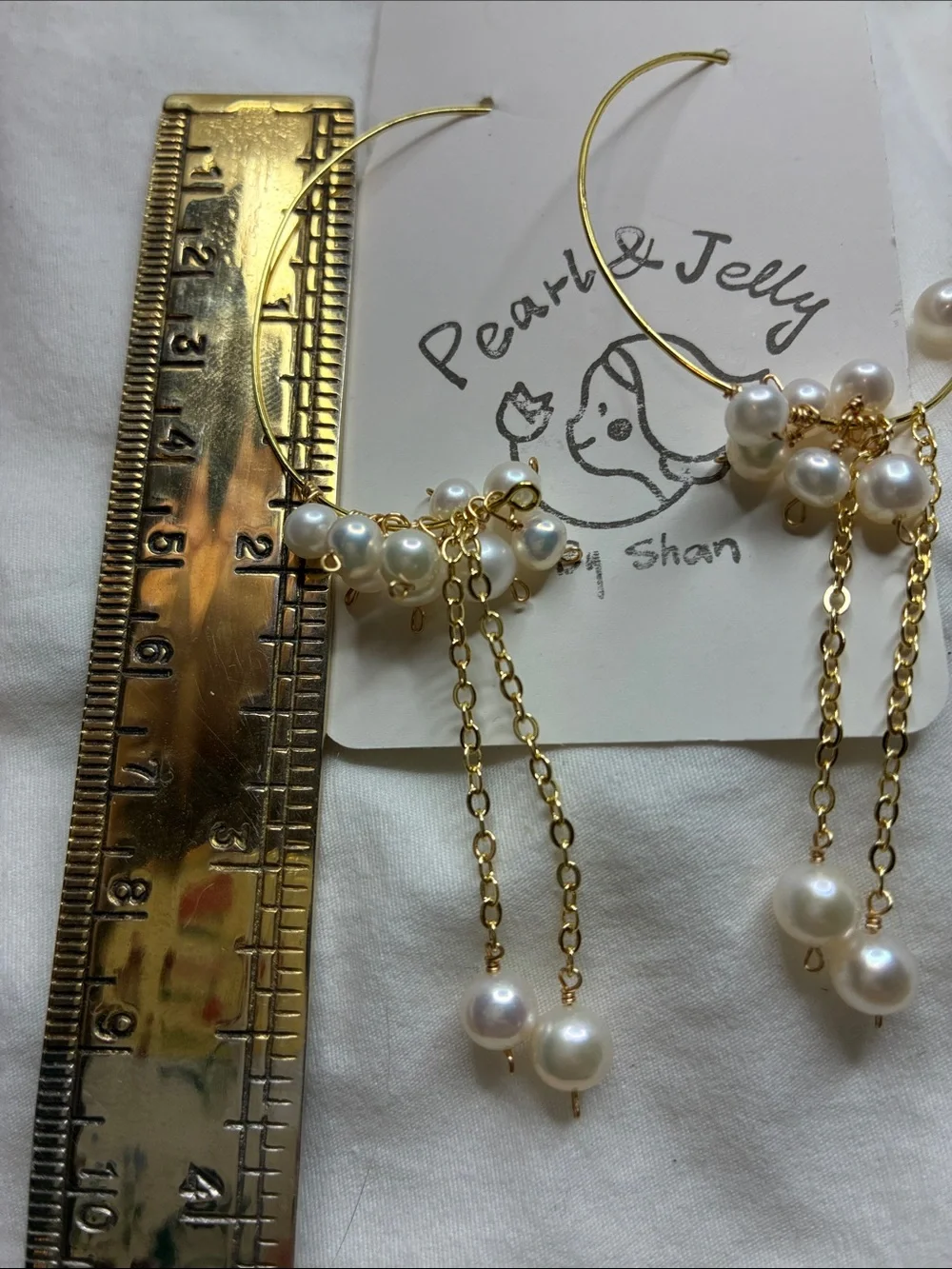 Pearl and Jelly elegant gold